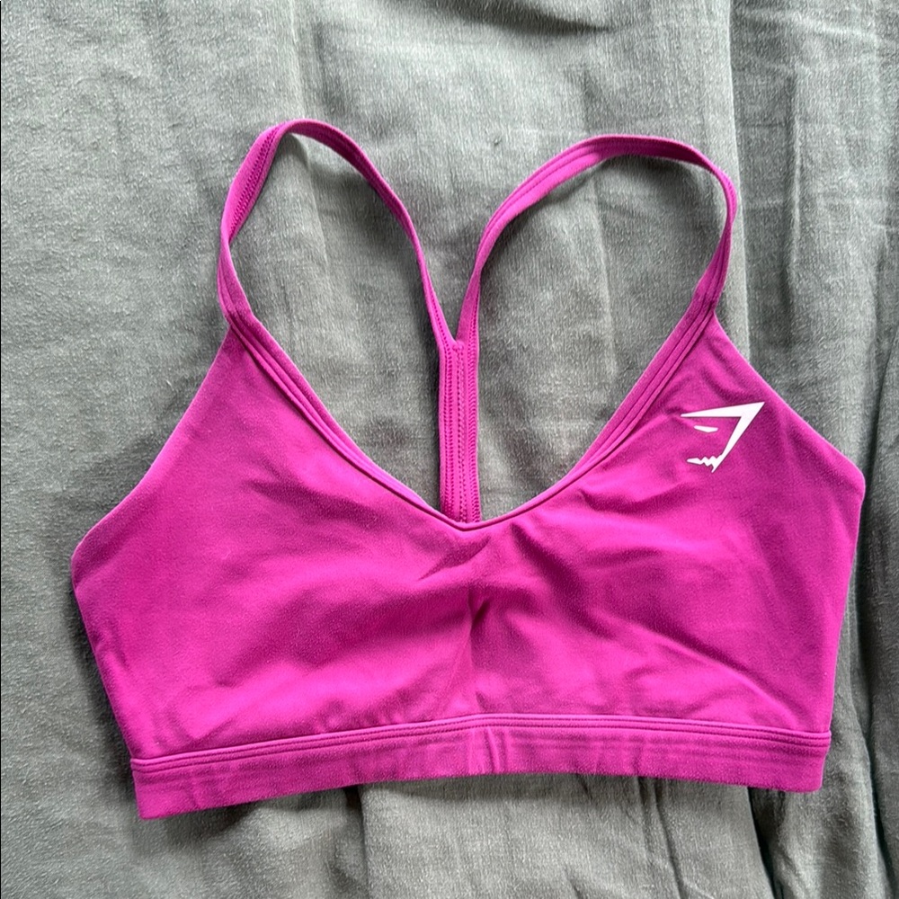 Gymshark Women's Fuchsia Sports Bra
